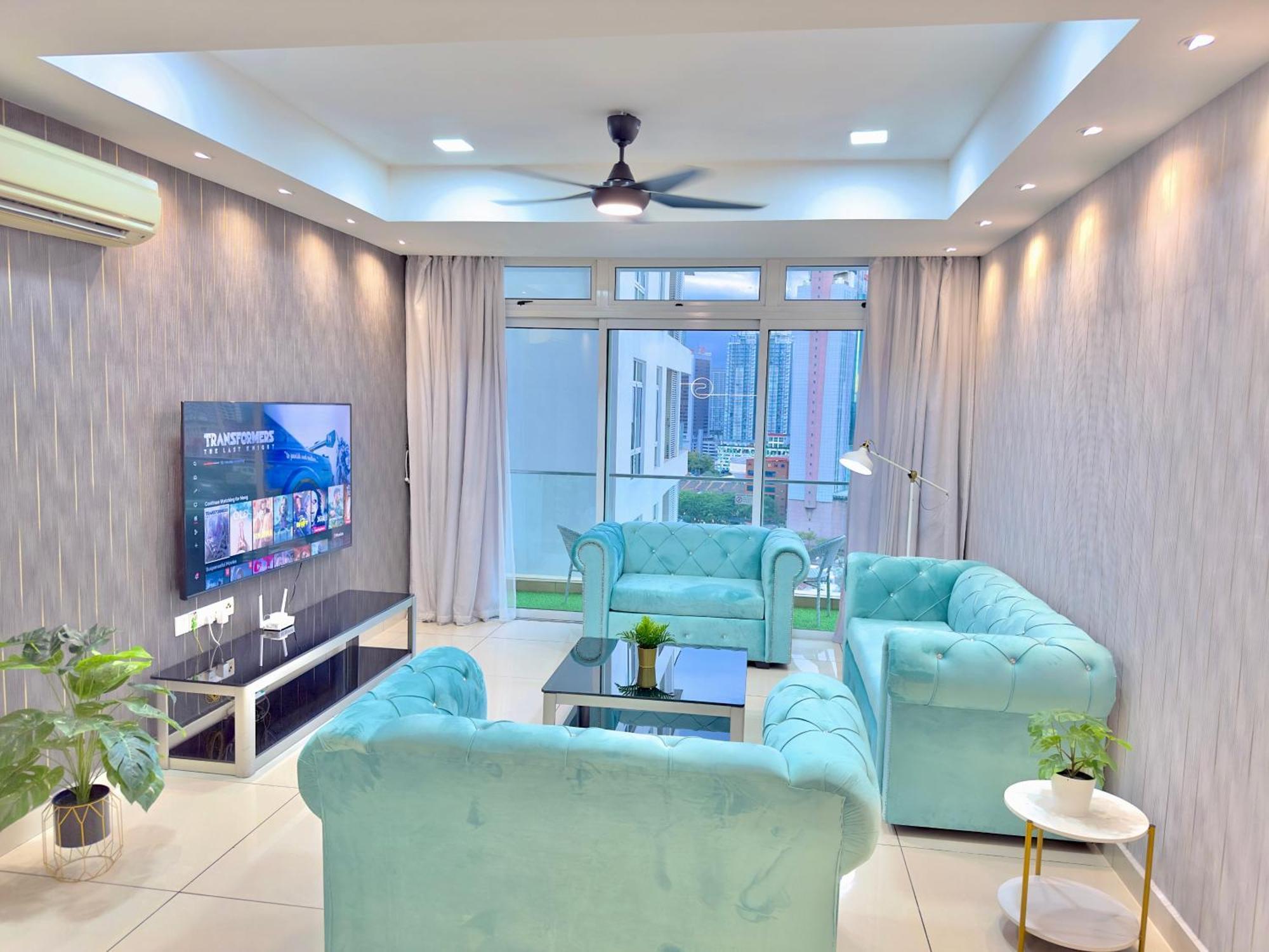 Ksl Citymall 11-13pax 3b3b Privatelift-smarttv 70inch-netflix * Johor Bahru