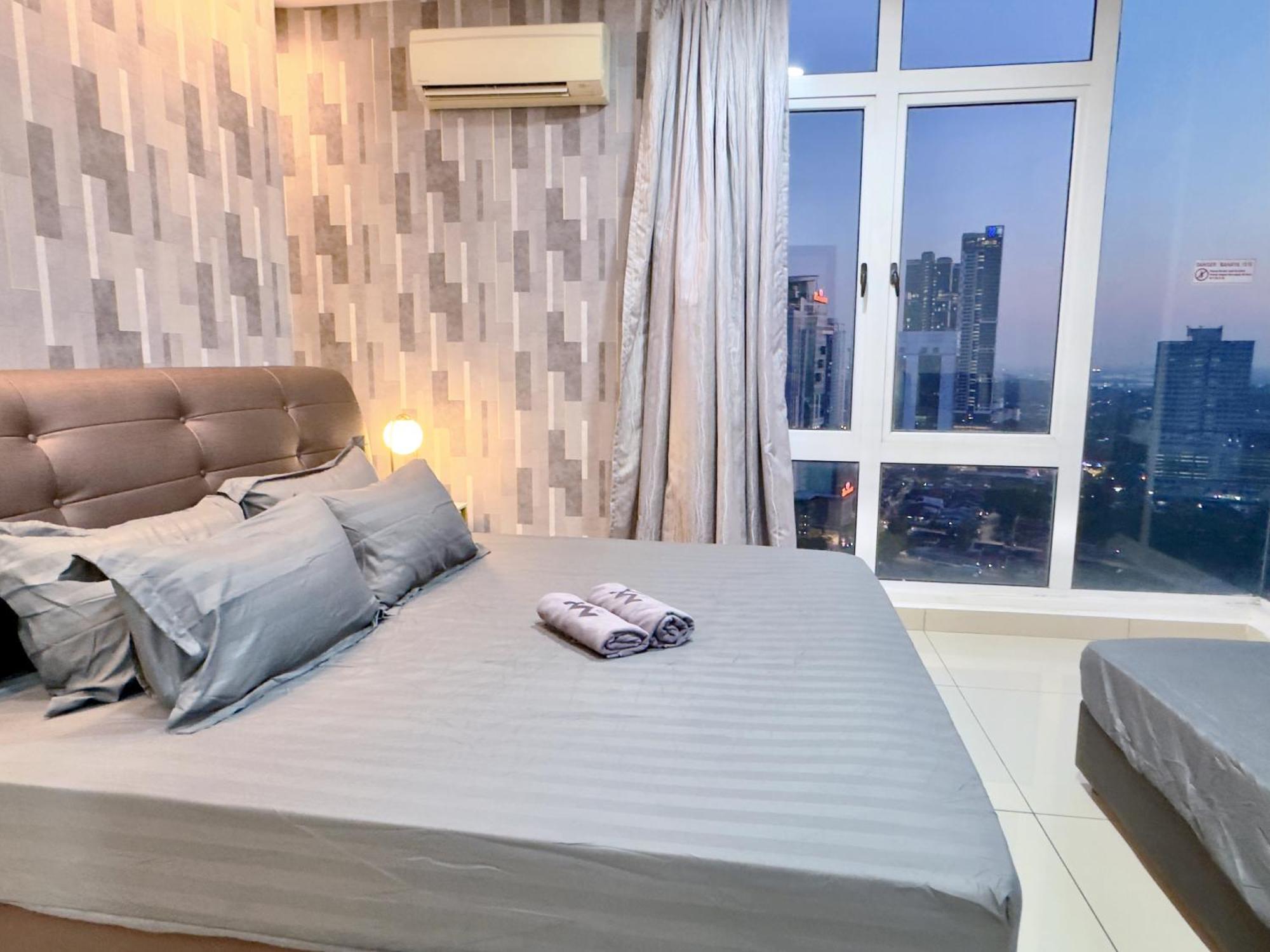 Apartment Ksl Citymall 11-13pax 3b3b Privatelift-smarttv 70inch-netflix *